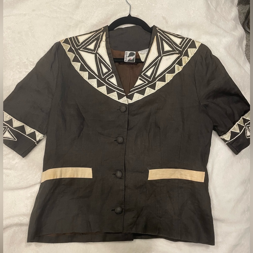 Vintage Women’s Bellino Paris suit jacket